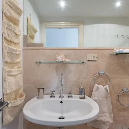 Station Enchanting Apartment Rom