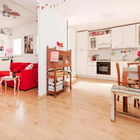 Station Enchanting Apartment Rom
